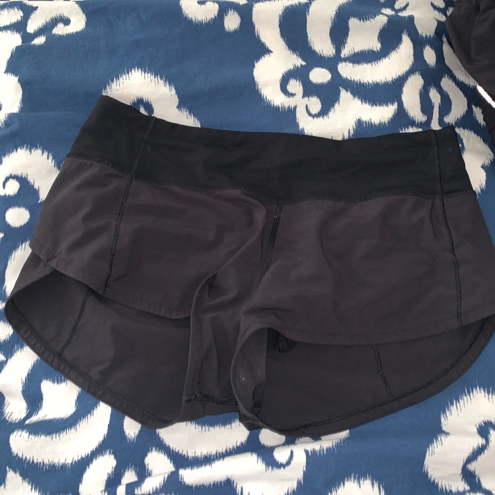 Lululemon Black speed short